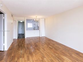 19701 SW 114th Ave 364, Miami FL 33157