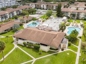 17001 NE 13th Ave 214, Miami FL 33162