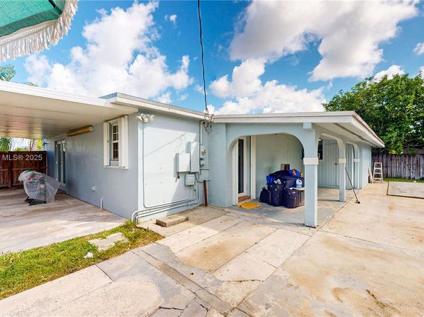 14760 Lincoln Dr, Homestead FL 33033