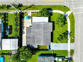 14760 Lincoln Dr, Homestead FL 33033