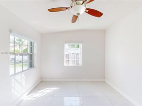 14760 Lincoln Dr, Homestead FL 33033