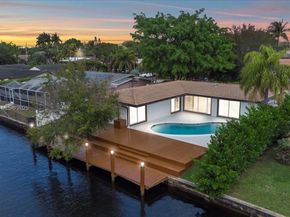 1910 NW 36th St, Oakland Park FL 33309