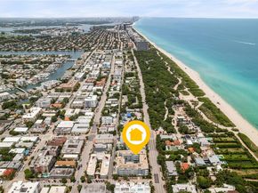 7800 Collins Ave 402, Miami Beach FL 33141