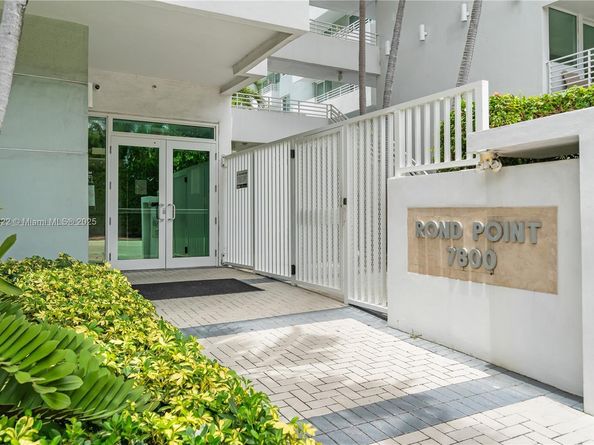 7800 Collins Ave 402, Miami Beach FL 33141