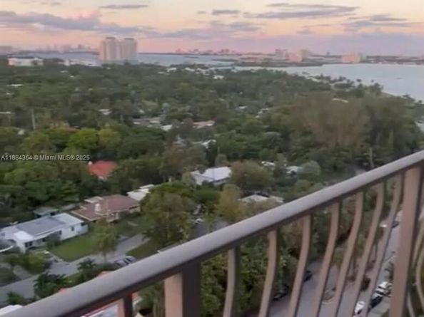 780 NE 69 1608, Miami FL 33138