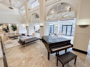 780 NE 69 1608, Miami FL 33138