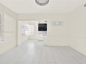 610 8th St 102, Miami Beach FL 33139