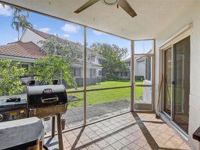 984 NW 93rd Ave 984, Plantation FL 33324