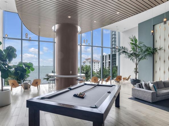 460 NE 28th St 2607, Miami FL 33137