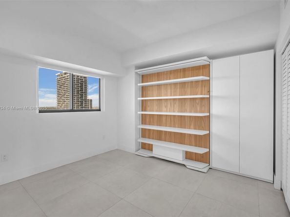 460 NE 28th St 2607, Miami FL 33137