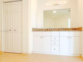 3001 NE 185th St 317, Aventura FL 33180