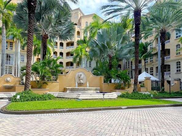 3001 NE 185th St 317, Aventura FL 33180