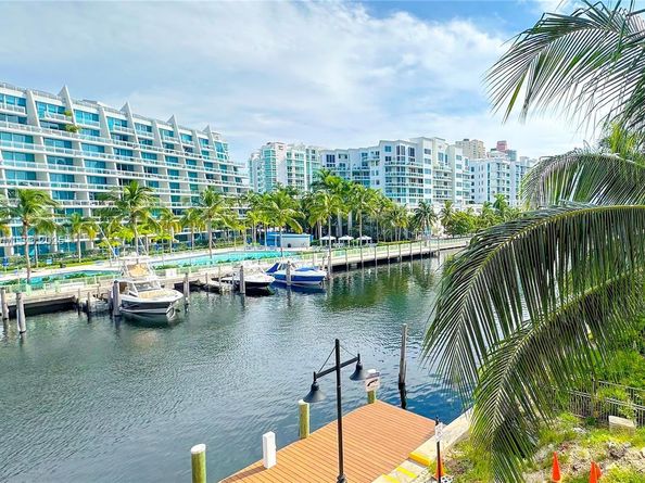 3001 NE 185th St 317, Aventura FL 33180
