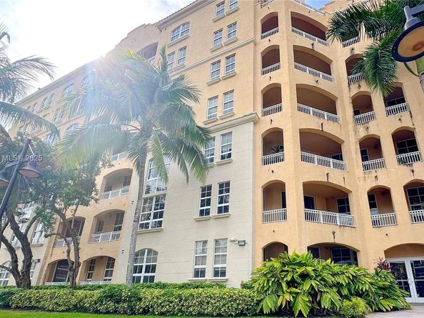 3001 NE 185th St 317, Aventura FL 33180