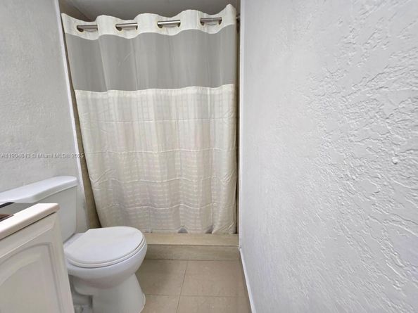 7520 SW 82nd St G118, Miami FL 33143