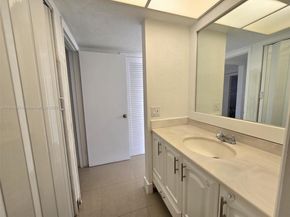 7520 SW 82nd St G118, Miami FL 33143