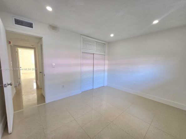 7520 SW 82nd St G118, Miami FL 33143
