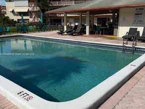 5300 Washington St P136, Hollywood FL 33021