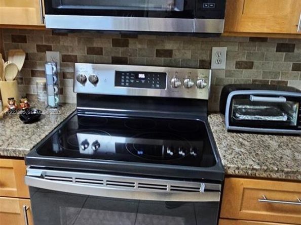 2750 N 34th Ave 9A, Hollywood FL 33021