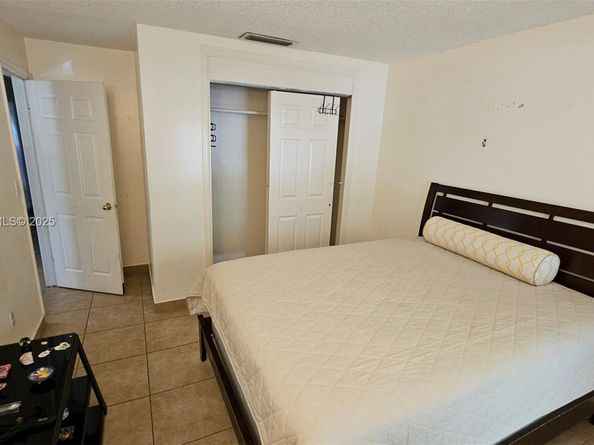 2750 N 34th Ave 9A, Hollywood FL 33021