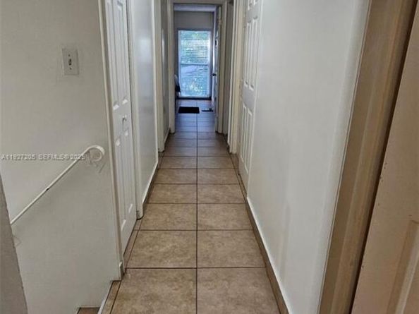 2750 N 34th Ave 9A, Hollywood FL 33021