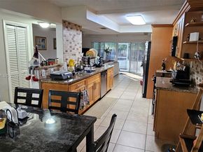 2750 N 34th Ave 9A, Hollywood FL 33021