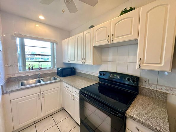5300 Washington St A139, Hollywood FL 33021