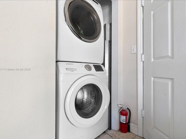 6930 NW 179th St 1078, Hialeah FL 33015