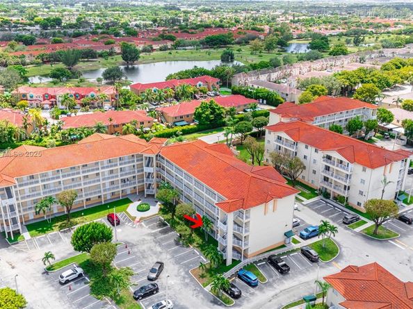 6930 NW 179th St 1078, Hialeah FL 33015