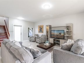 17676 SW 20th St, Miramar FL 33029