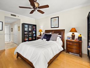 808 Brickell Key Dr 1205, Miami FL 33131
