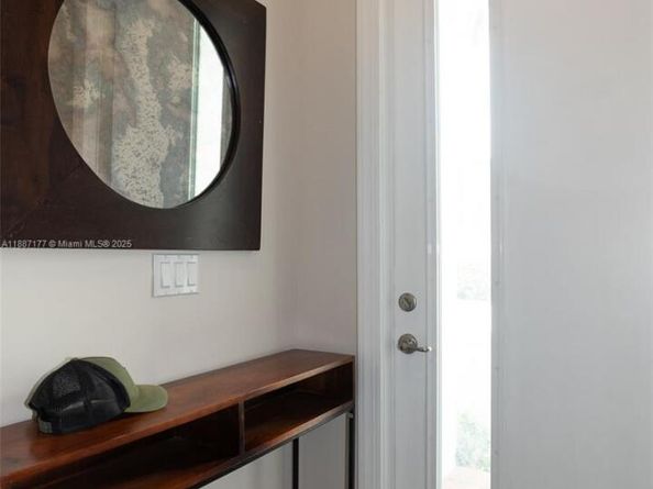 2900 NE 12th Ter 14, Oakland Park FL 33334