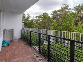 2900 NE 12th Ter 14, Oakland Park FL 33334