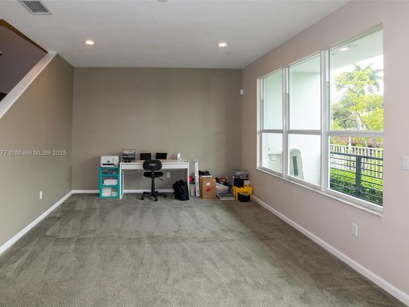 2900 NE 12th Ter 14, Oakland Park FL 33334