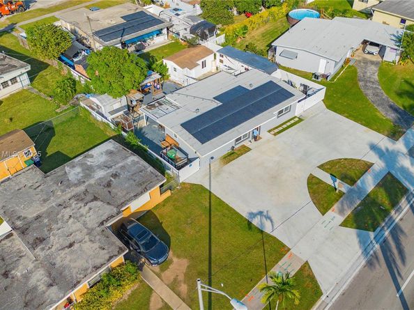 14465 SW 288th St, Homestead FL 33033