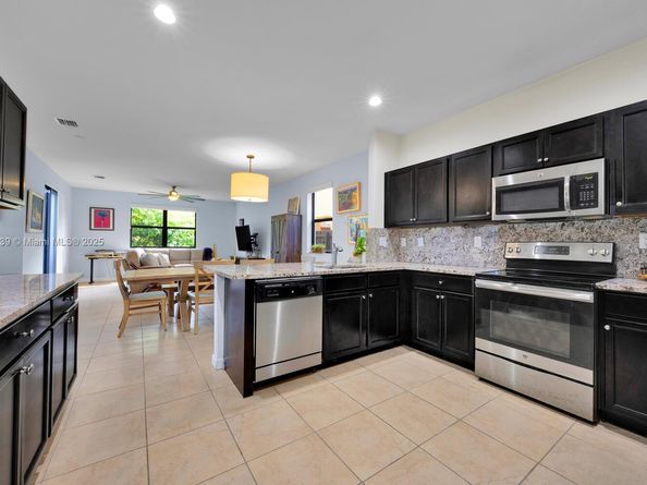 455 SE 34th Ter, Homestead FL 33033