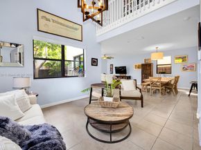 455 SE 34th Ter, Homestead FL 33033