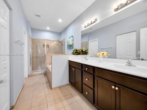 455 SE 34th Ter, Homestead FL 33033