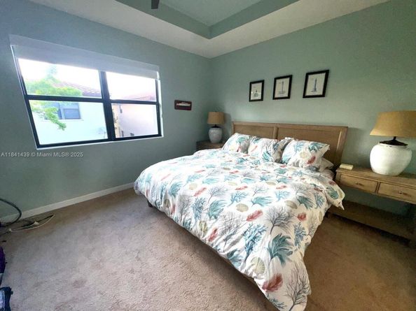 455 SE 34th Ter, Homestead FL 33033