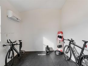426 Hardee Rd, Coral Gables FL 33146