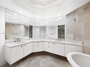 333 Las Olas Way 1502, Fort Lauderdale FL 33301