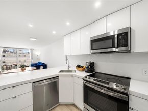 345 Ocean Dr 610, Miami Beach FL 33139