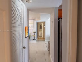 3500 Blue Lake Dr 102, Pompano Beach FL 33064