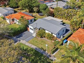 3681 SW 21st St, Miami FL 33145