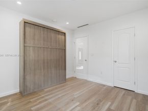 3681 SW 21st St, Miami FL 33145