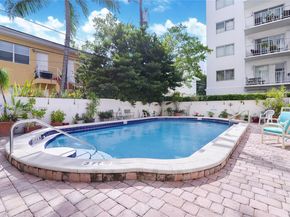 1130 11th St 4D, Miami Beach FL 33139