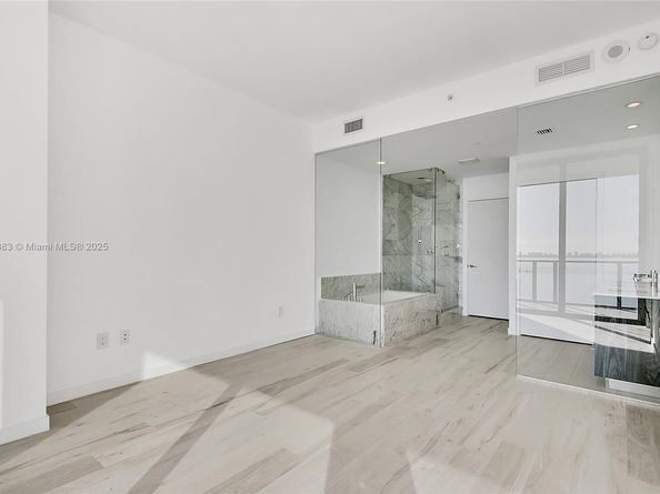 480 NE 31st St 904, Miami FL 33137