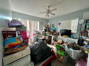 8091 NW 12th St A, Margate FL 33063