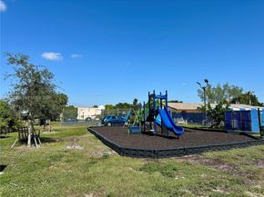 8091 NW 12th St A, Margate FL 33063