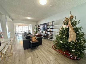 8091 NW 12th St A, Margate FL 33063